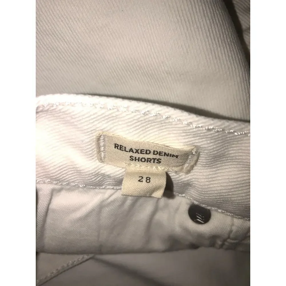 Madewell Relaxed Denim Shorts White Size 28 Button Fly Raw Edge Hem Jeans